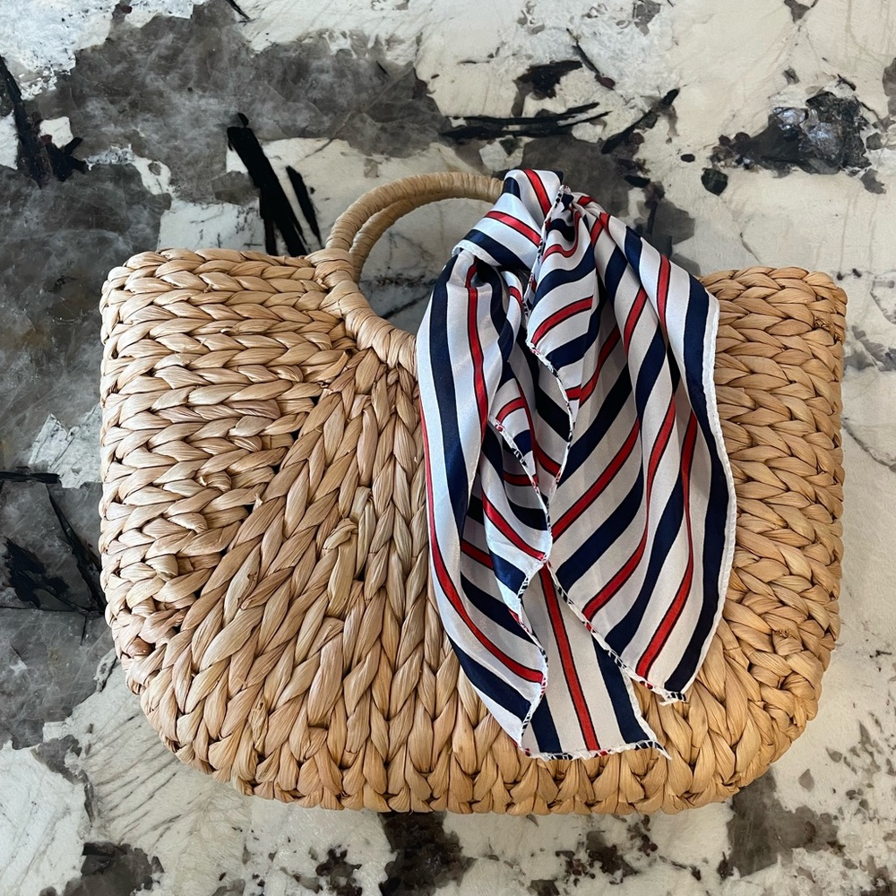 Hand-woven straw bag with scarf